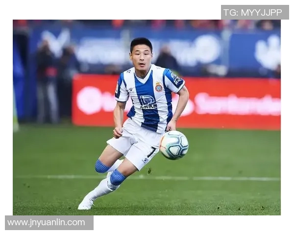 与足球明星微信聊天的趣事与启发让我们更近距离了解他们的生活与梦想